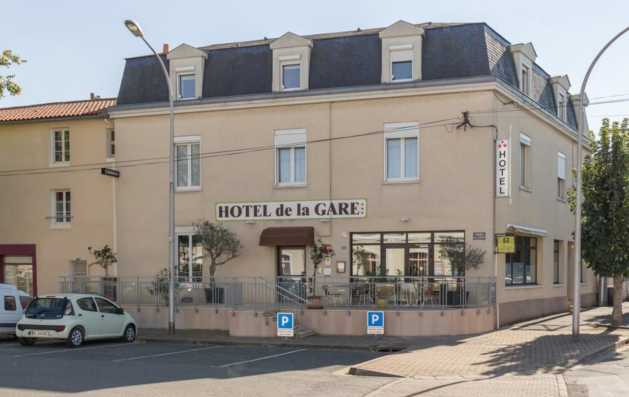 Hotel De La Gare Thouars Dış mekan fotoğraf